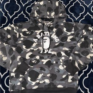 BAPE City Camo College Online Exclusive
Pullover Hoodie